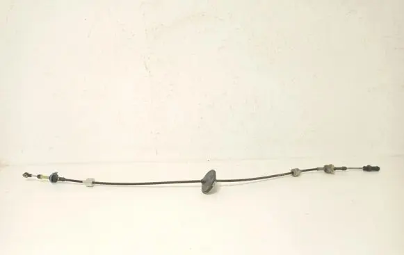 Gear shift cable linkage