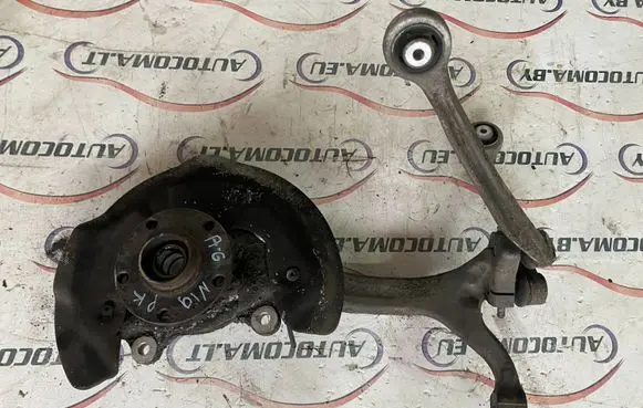 Audi A6 S6 C6 4F Front wheel hub