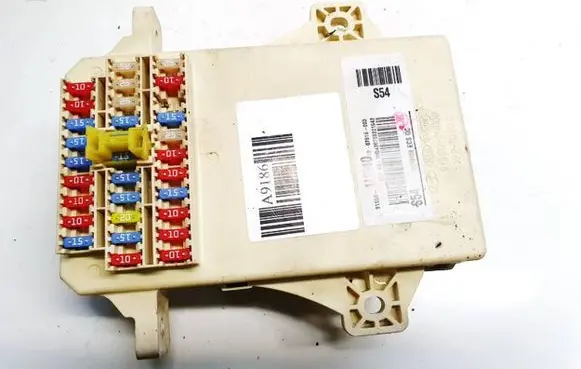 KIA Ceed Fuse box set 919501h540 91950-1h540