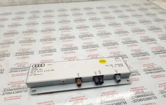 Seat Exeo (3R) Aerial antenna amplifier 8E9035225AF