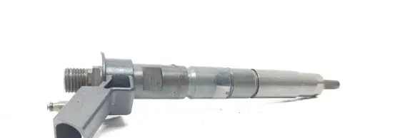 BMW 5 G30 G31 Fuel injector 0445118005 03152 NB5UH4U