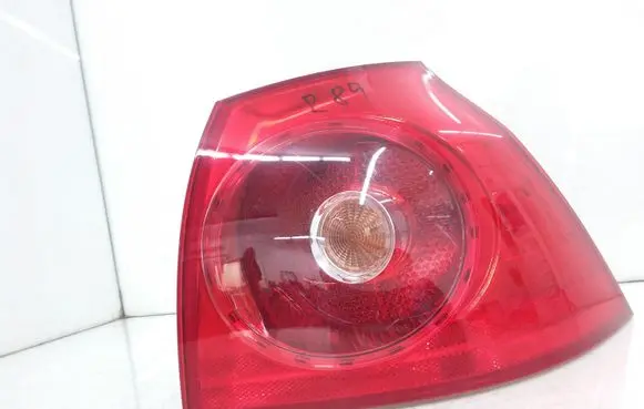 Volkswagen Golf V Rear/tail lights 1K6945096N 1K6945258