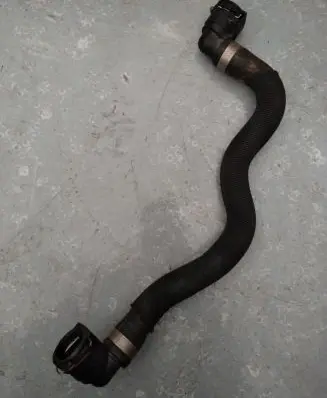 Peugeot 208 Engine coolant pipe/hose 339