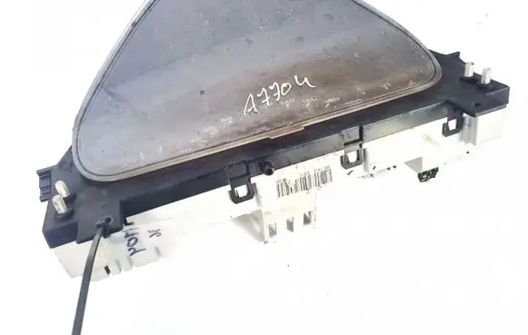 Mercedes-Benz A W168 Speedometer (instrument cluster) A1685407611 09055689901