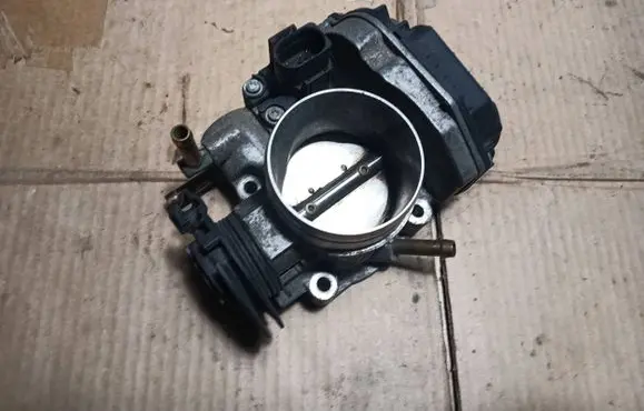 Volkswagen Transporter - Caravelle T4 Throttle valve 408237