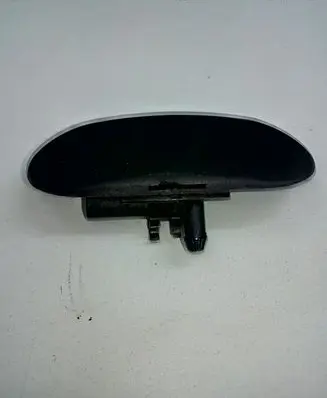 Windshield washer spray nozzle
