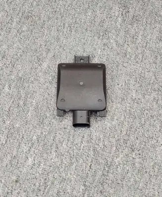 Volkswagen Tiguan Distronic sensor radar 2Q0907686B 2Q0.907.686.B