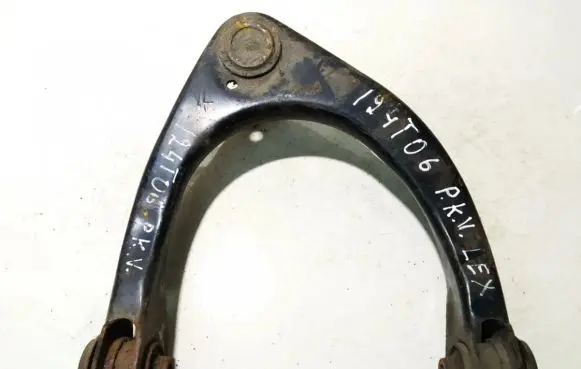 Lexus IS 220D-250-350 Front lower control arm/wishbone
