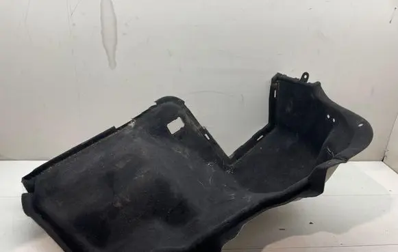 Lexus IS 220D-250-350 Trunk/boot side trim panel 