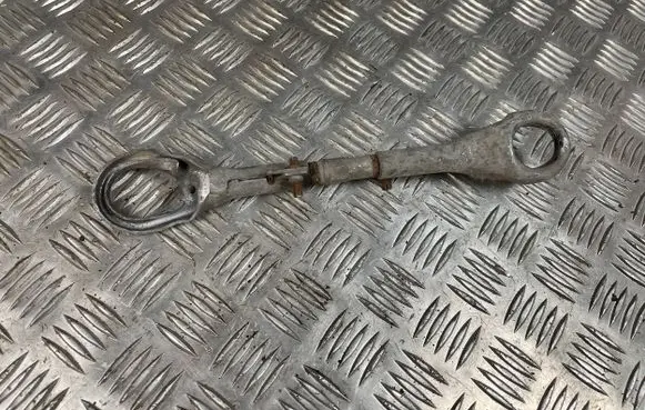 Rear control arm