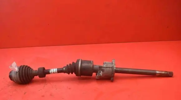 BMW M4 F82 F83 Front driveshaft 8482646