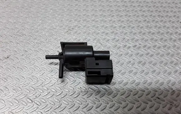 Mazda Premacy Vacuum valve K5T49091