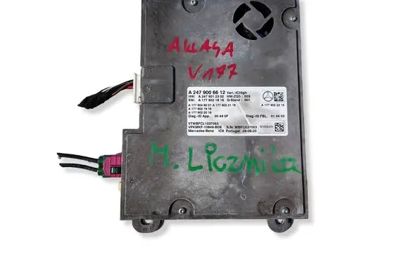 Mercedes-Benz A W177 Speedometer control unit/module A2479012302