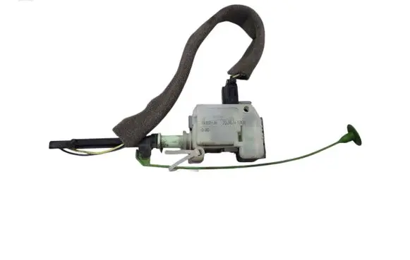 Volvo V70 Fuel tank cap lock motor 86113136