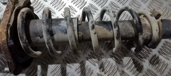 Toyota Corolla Verso E121 Rear coil spring