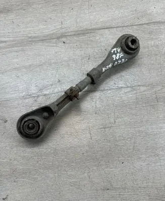 Peugeot 3008 I Rear control arm