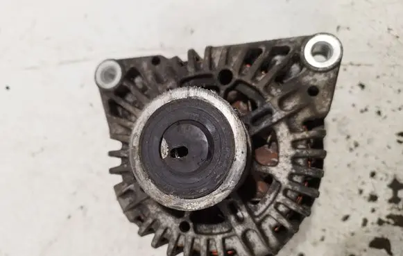 Mitsubishi Outlander Generator/alternator 9665735680 2607216B 31100394