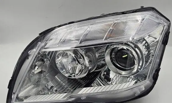 Mercedes-Benz GLK (X204) Headlight/headlamp A2048208859 MB319