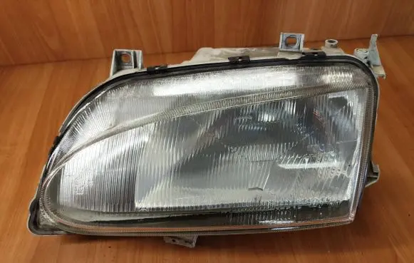 Volkswagen Sharan Headlight/headlamp 1305235254