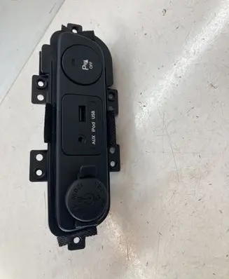 KIA Sportage AUX in-socket connector R091W 961103W500