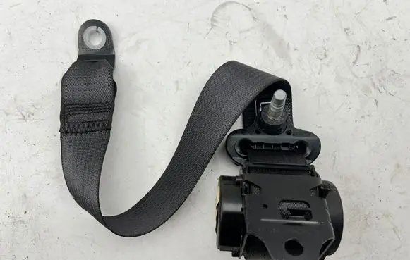 Jeep Grand Cherokee WL Third row seat belt