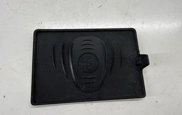 Alfa Romeo Stelvio Panel drawer/shelf pad 156146450