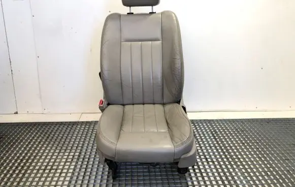 Dodge Durango Front driver seat 