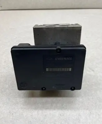 Volvo XC70 ABS Pump 30714956 00401396D0 10092504113