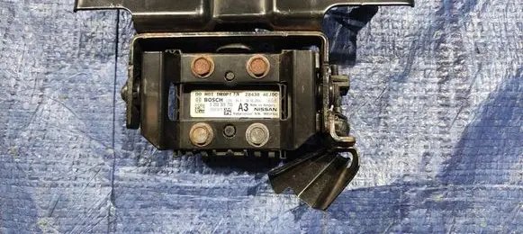 Nissan Qashqai Distronic sensor radar 284384EJ0C 28438-4EJ0C 0203300711