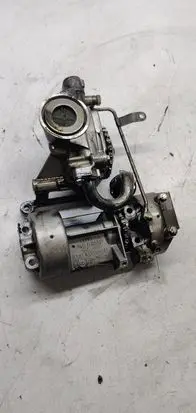 Audi A4 S4 B6 8E 8H Oil pump 059103337B