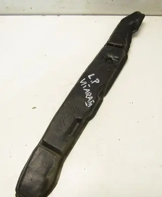 Suzuki Vitara (LY) Fender foam support/seal 7235254P00