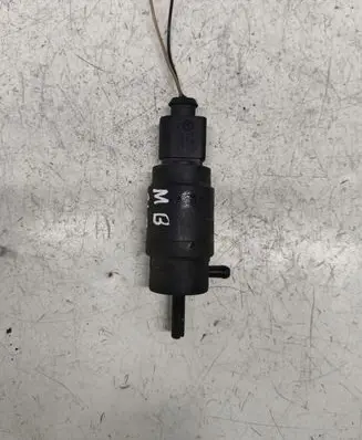 Mercedes-Benz S W220 Windscreen/windshield washer pump