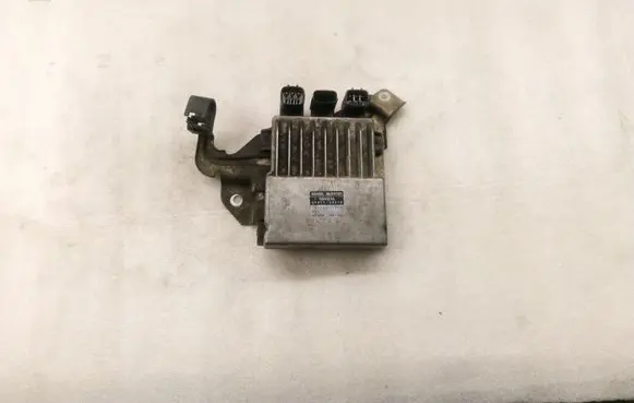 Toyota Corolla Verso AR10 Fuel injection control unit/module 1310001371 8987120070
