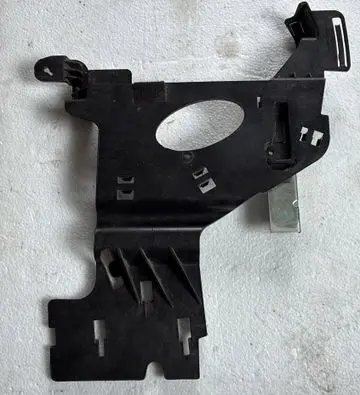 Chrysler Voyager Sliding door exterior handle/bracket 3016663