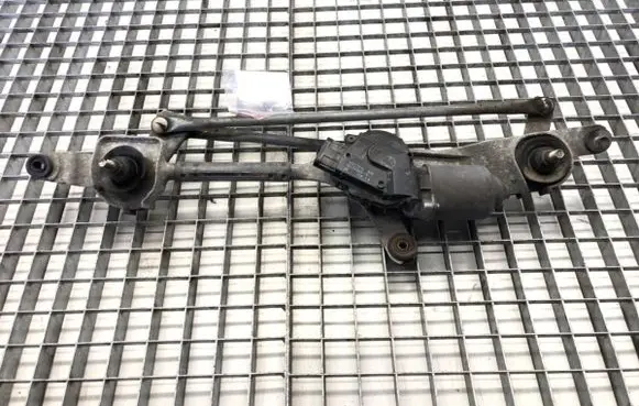 Front wiper linkage and motor
