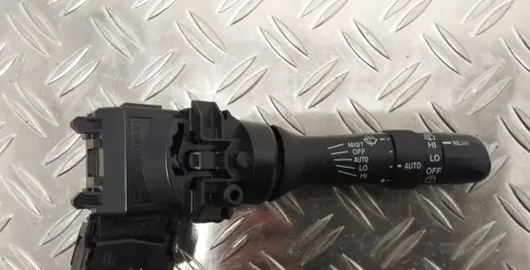 Toyota Auris 150 Wiper control stalk 17F244 02420