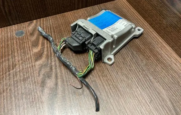 Ford Focus Airbag control unit/module 2M5T14B056DE A11512789