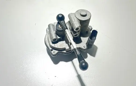 Intake manifold valve actuator/motor