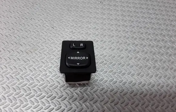 Toyota Corolla Verso AR10 Wing mirror switch 769746