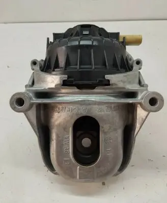 Audi Q7 4M Engine mount bracket 4M0199371FF