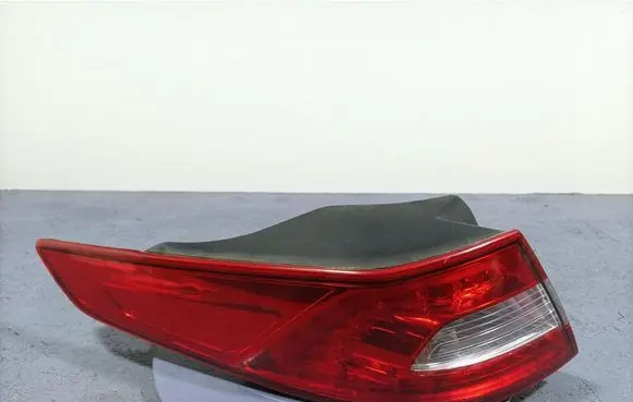 KIA Optima Rear/tail lights 92401-2T0