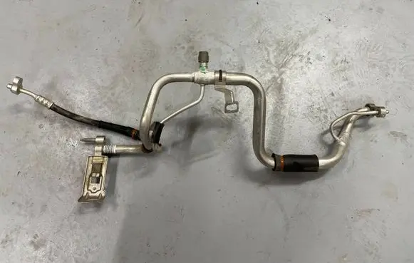 Chevrolet Camaro Air conditioning (A/C) pipe/hose 1885