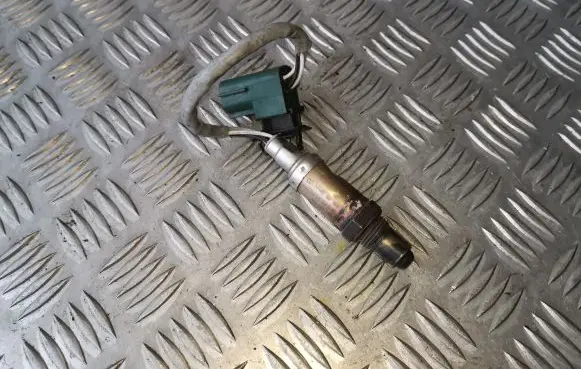 Nissan Almera Tino Lambda probe sensor 0258005276 0258005277