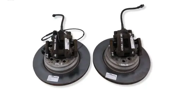 BMW 3 F30 F35 F31 Rear brake disc 6864899 6850973 6850974