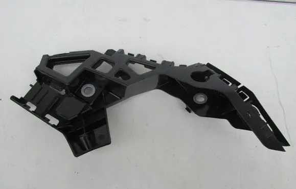 Volkswagen Golf VIII Front bumper mounting bracket 5H0807049D
