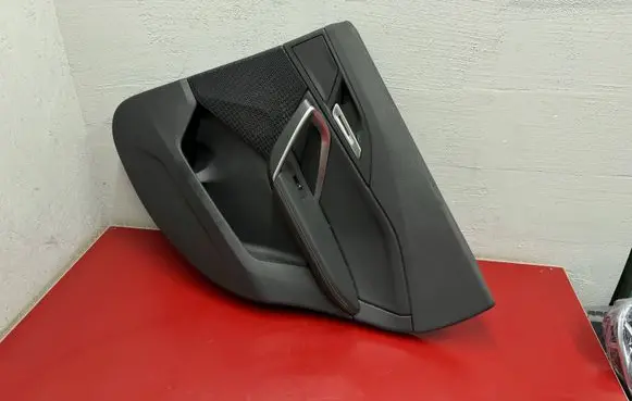 BMW X1 U11 Rear door card panel trim F015123 5142F015123