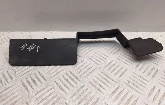 Toyota Verso Front mudguard 538520F010