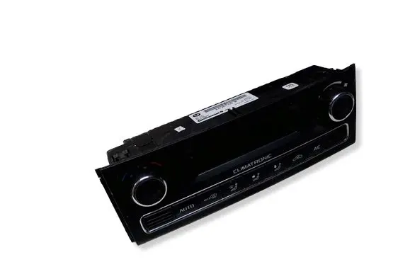 Skoda Fabia Mk2 (5J) Climate control unit 5J0907044B