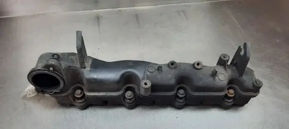Ford Mondeo Mk III Intake manifold