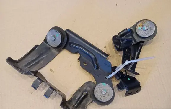 Fiat Scudo Power steering pump mounting bracket 115139B GF0307